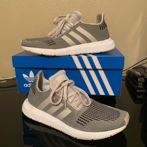 Men’s Adidas Swift Runs